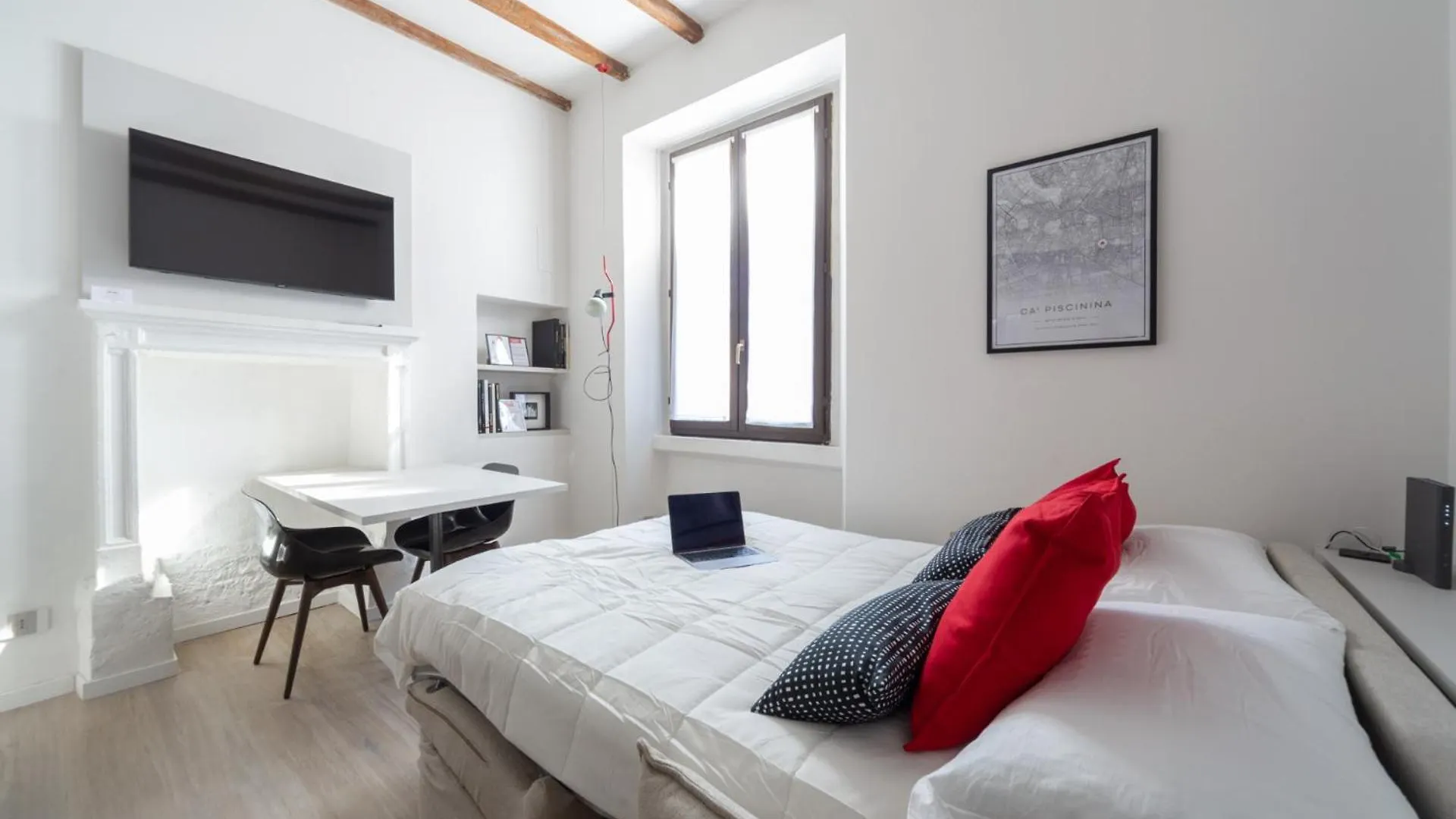 Stylish Studio Loft In Porta Romana Milano