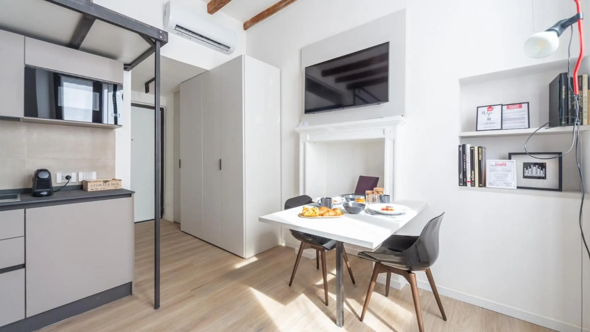 Stylish Studio Loft In Porta Romana Milano Appartamento